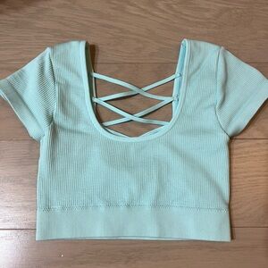 Aerie Activewear Cropped Shirt in Light Blue